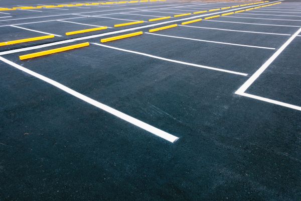 Asphalt Parking Lot Sealing in Lincoln