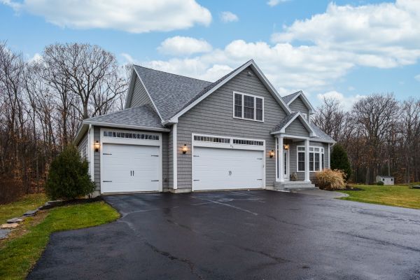 Cost of Driveway Sealing in Lincoln